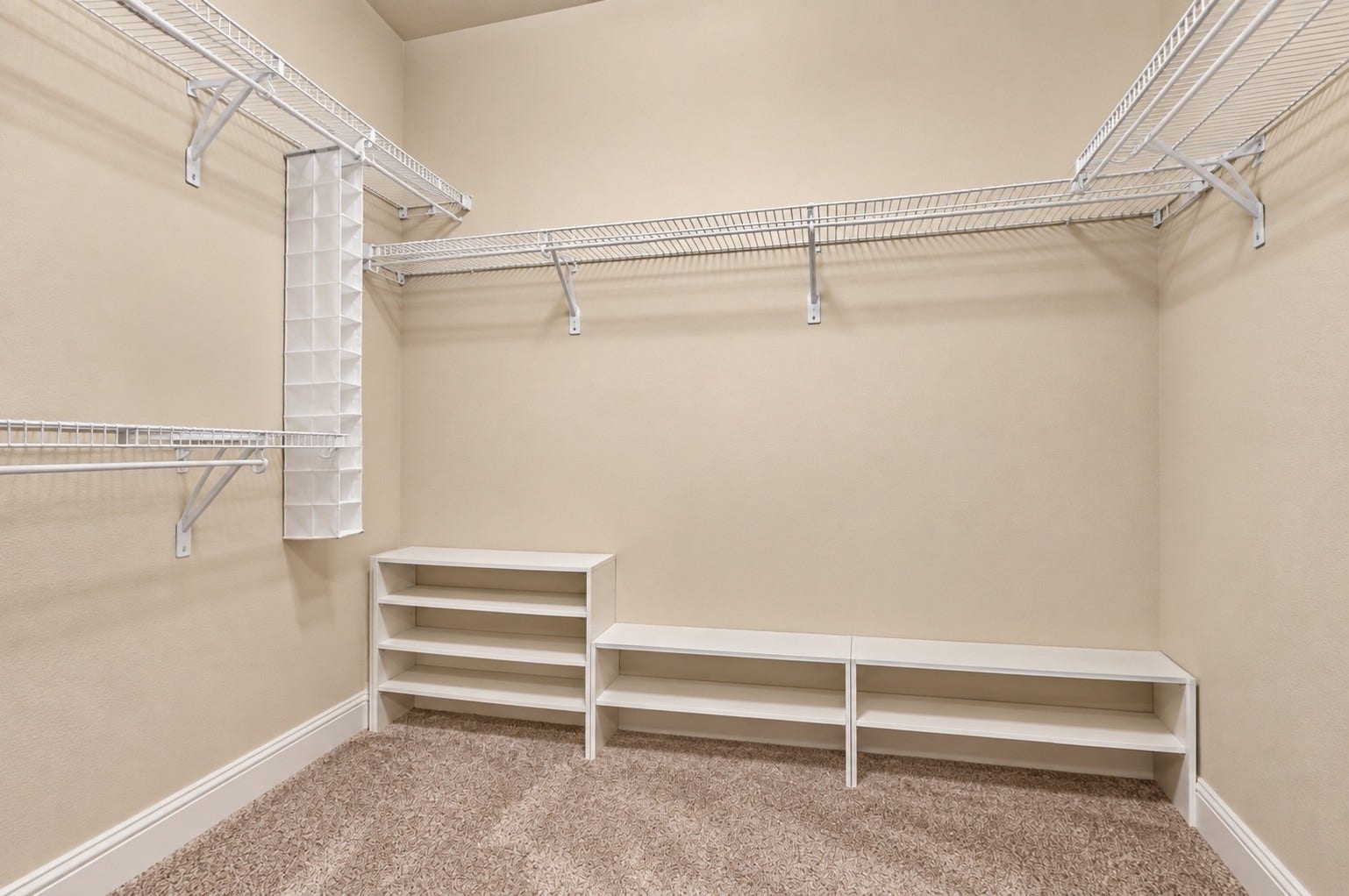 5307 Royal Press Drive, Katy, TX 77493 Primary Closet. All clothes have been edited out.