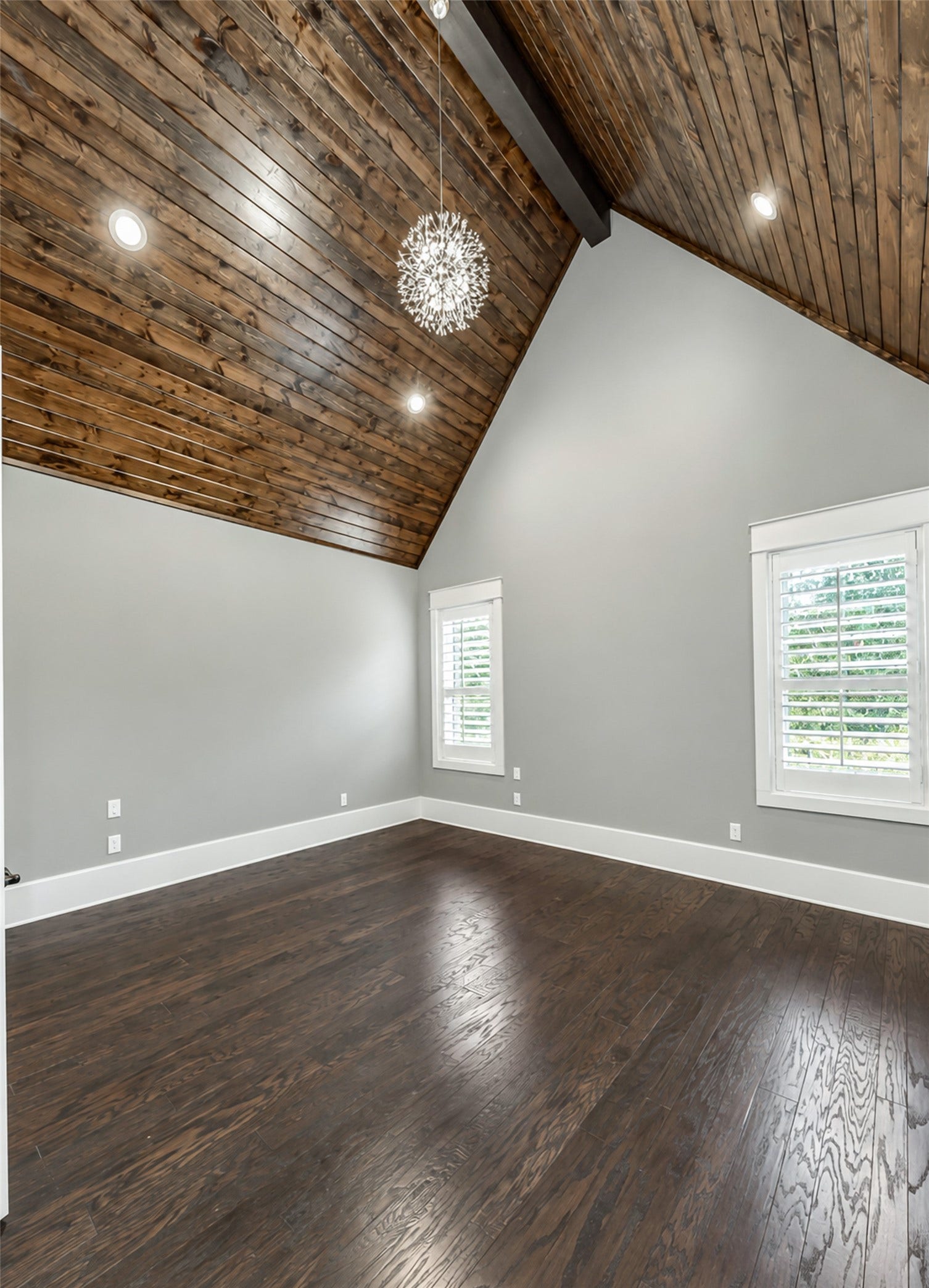 3232 Walnut Creek Court, Bryan, TX 77807 Primary bedroom with wood slat vaulted ceiling