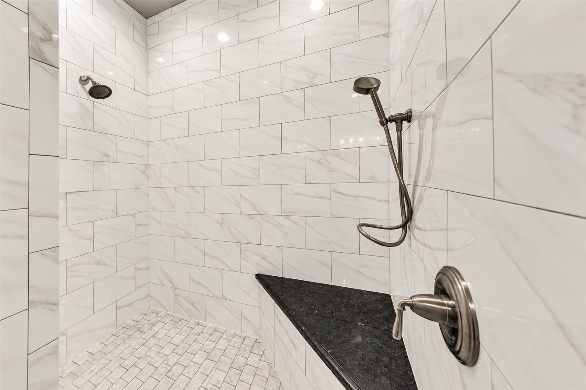 3232 Walnut Creek Court, Bryan, TX 77807 Primary shower