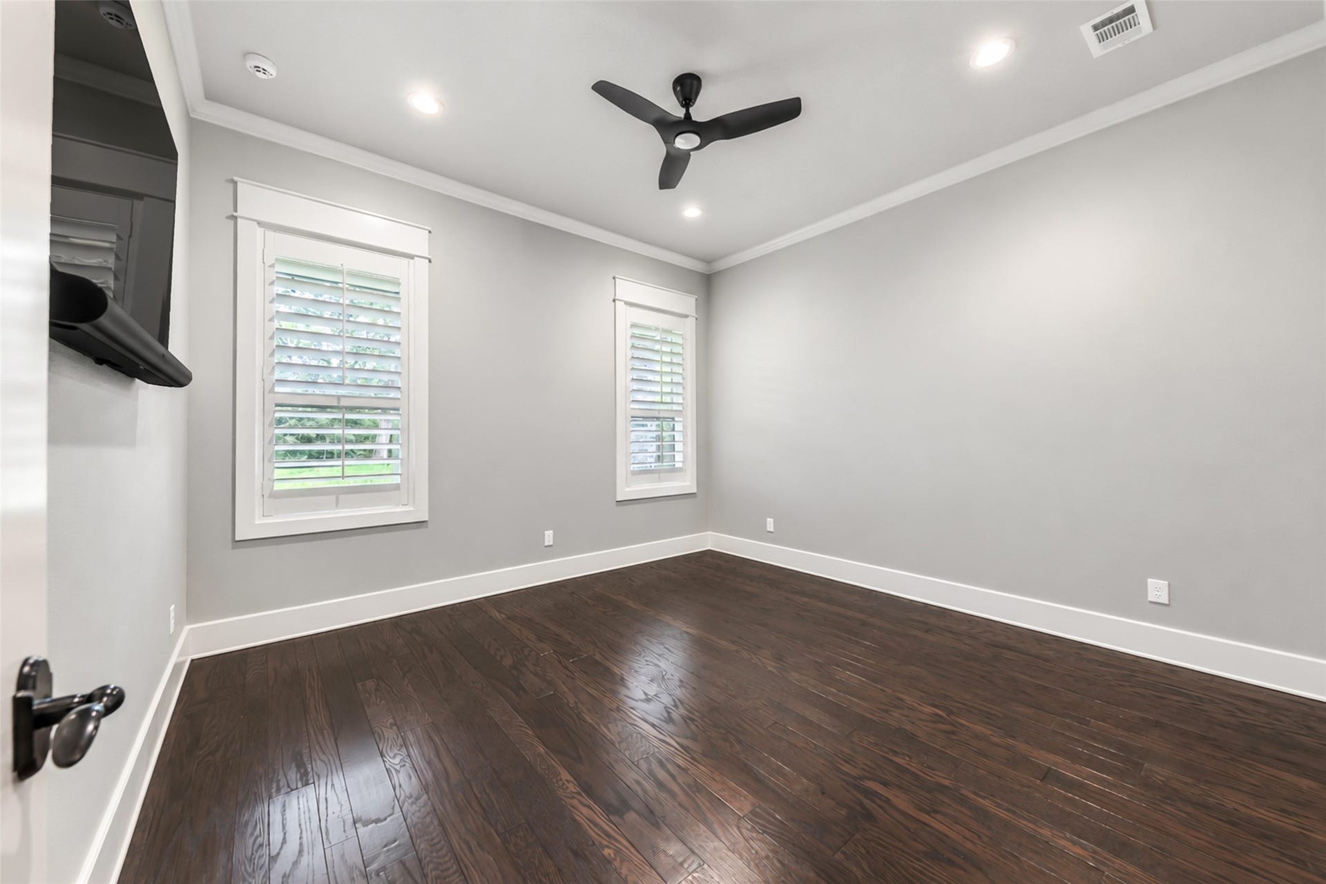 3232 Walnut Creek Court, Bryan, TX 77807 Back bedroom