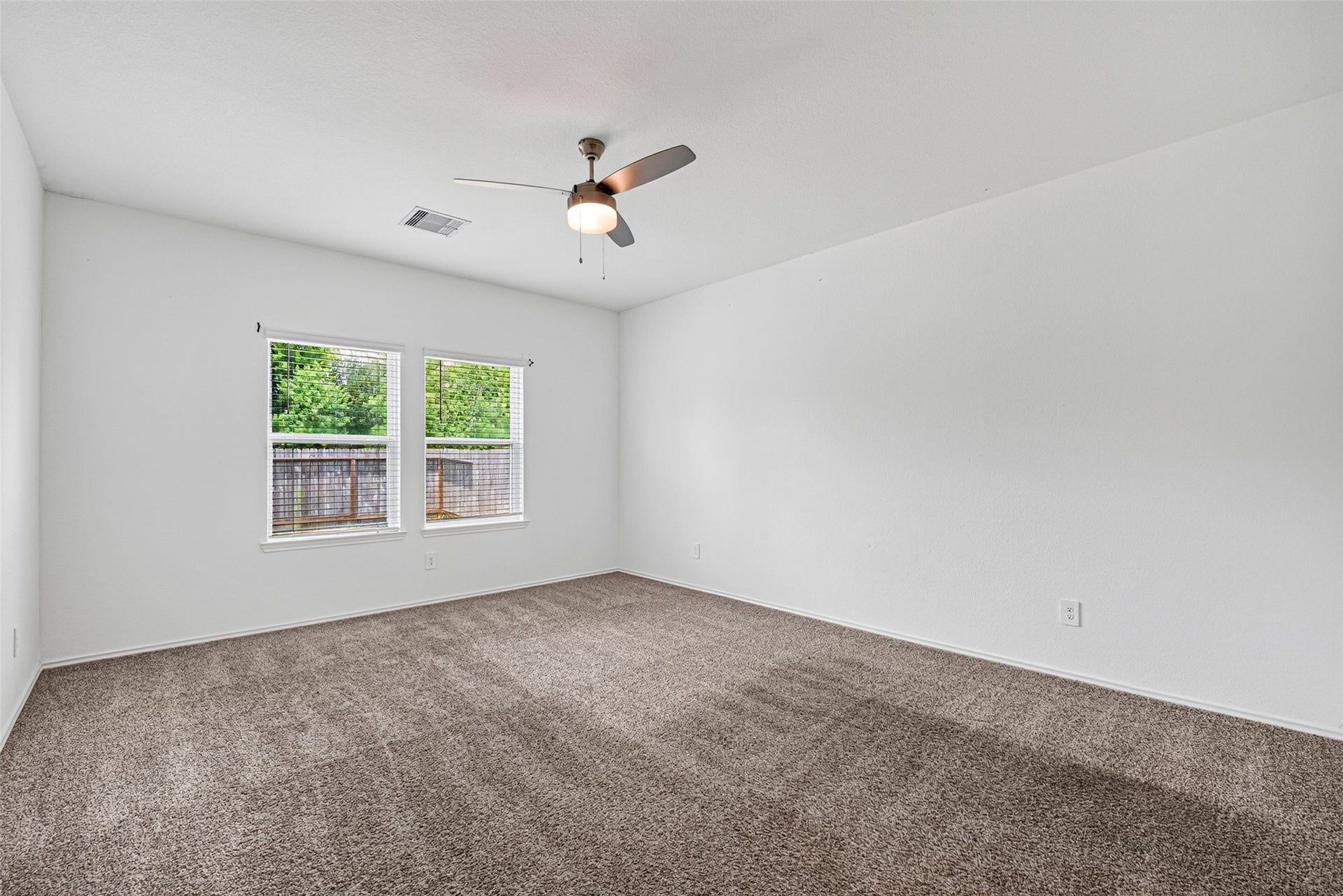1726 Windstone Ridge Drive, Houston, TX 77014
