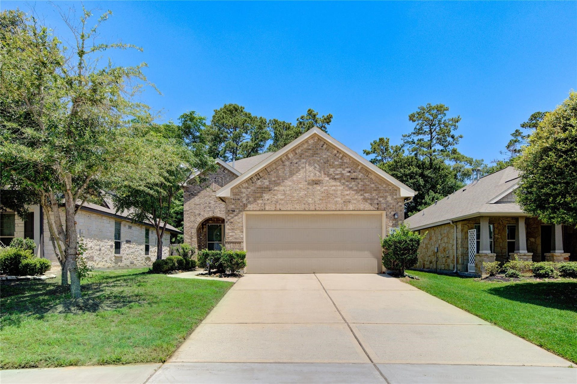 13527 Smith Lake Lane, Houston, TX 77044 13527 Smith Lake Lane, Houston, TX 77044