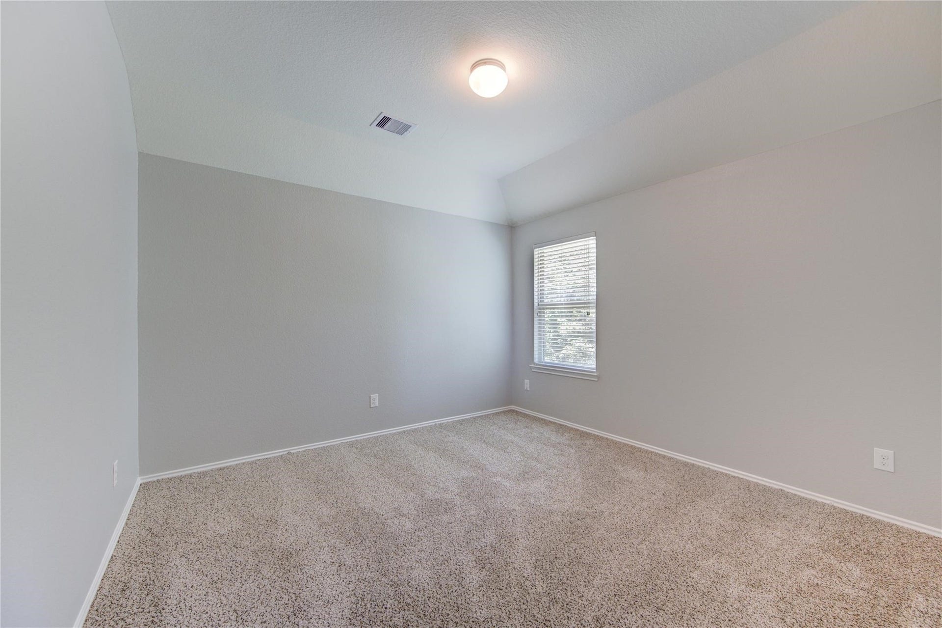 13527 Smith Lake Lane, Houston, TX 77044 13527 Smith Lake Lane, Houston, TX 77044