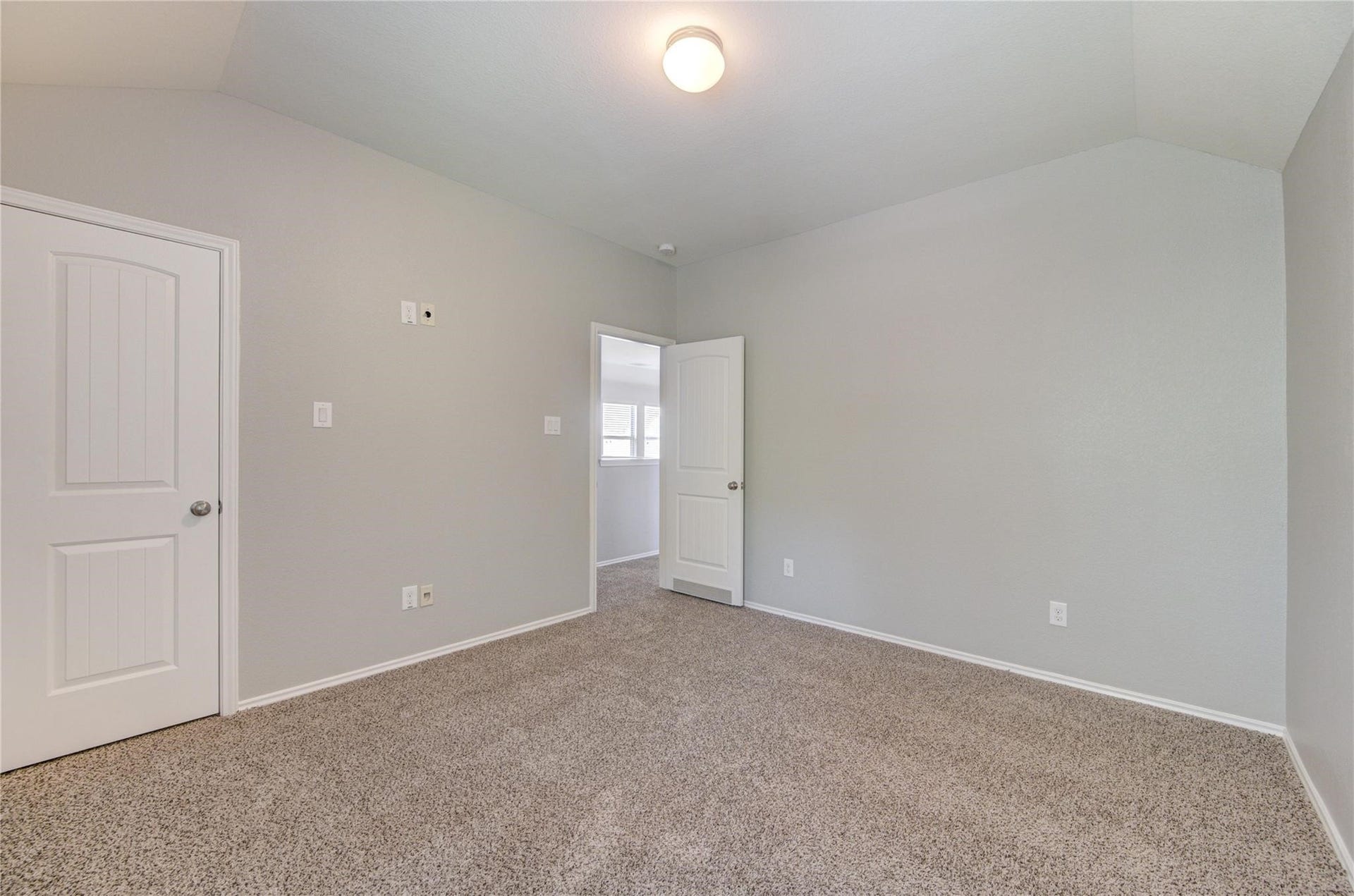 13527 Smith Lake Lane, Houston, TX 77044 13527 Smith Lake Lane, Houston, TX 77044