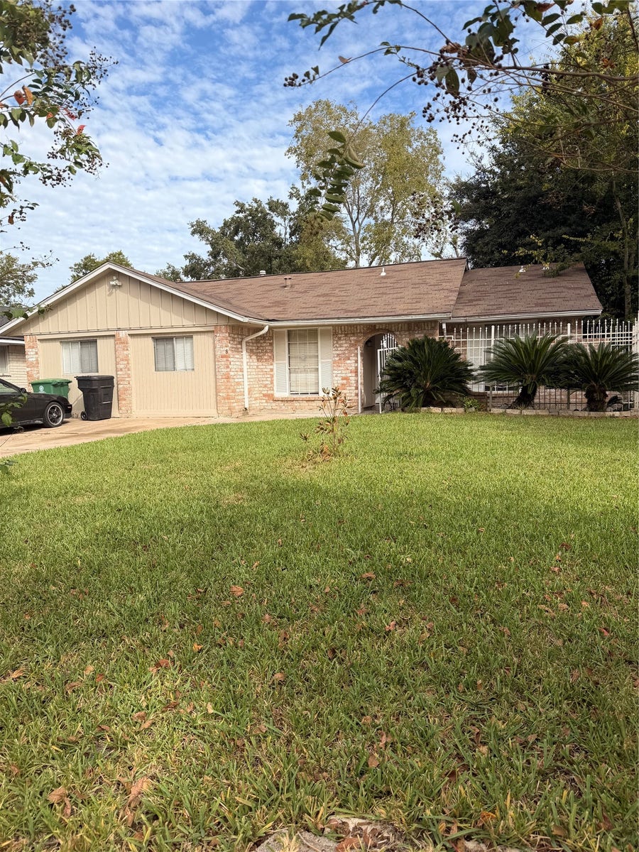 Property photo for 7618 Kellwood Drive, Houston, TX
