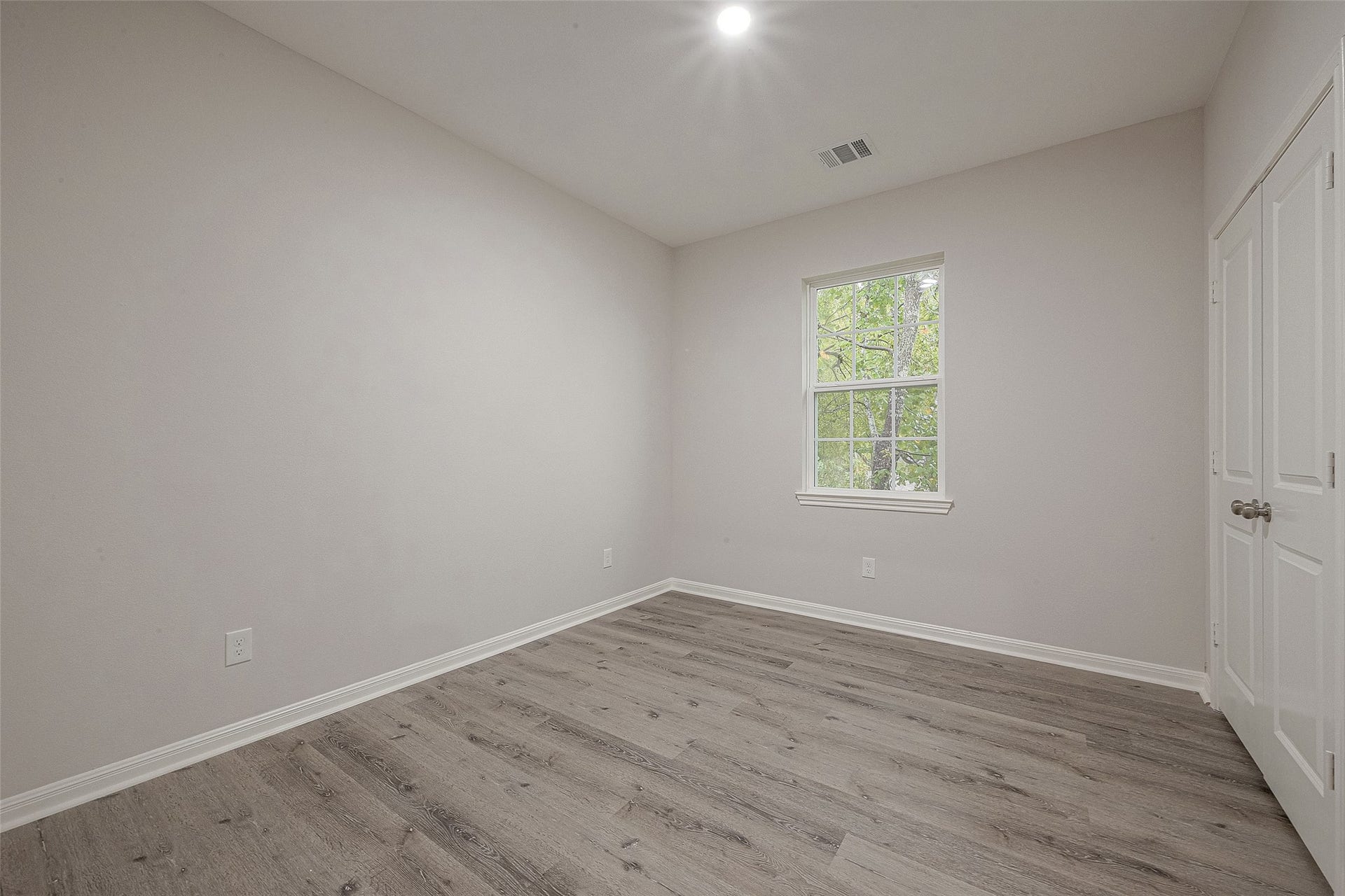 2528 S Texas Avenue Street, #B, Pearland, TX 77581 2528 S Texas Avenue Street, #B, Pearland, TX 77581