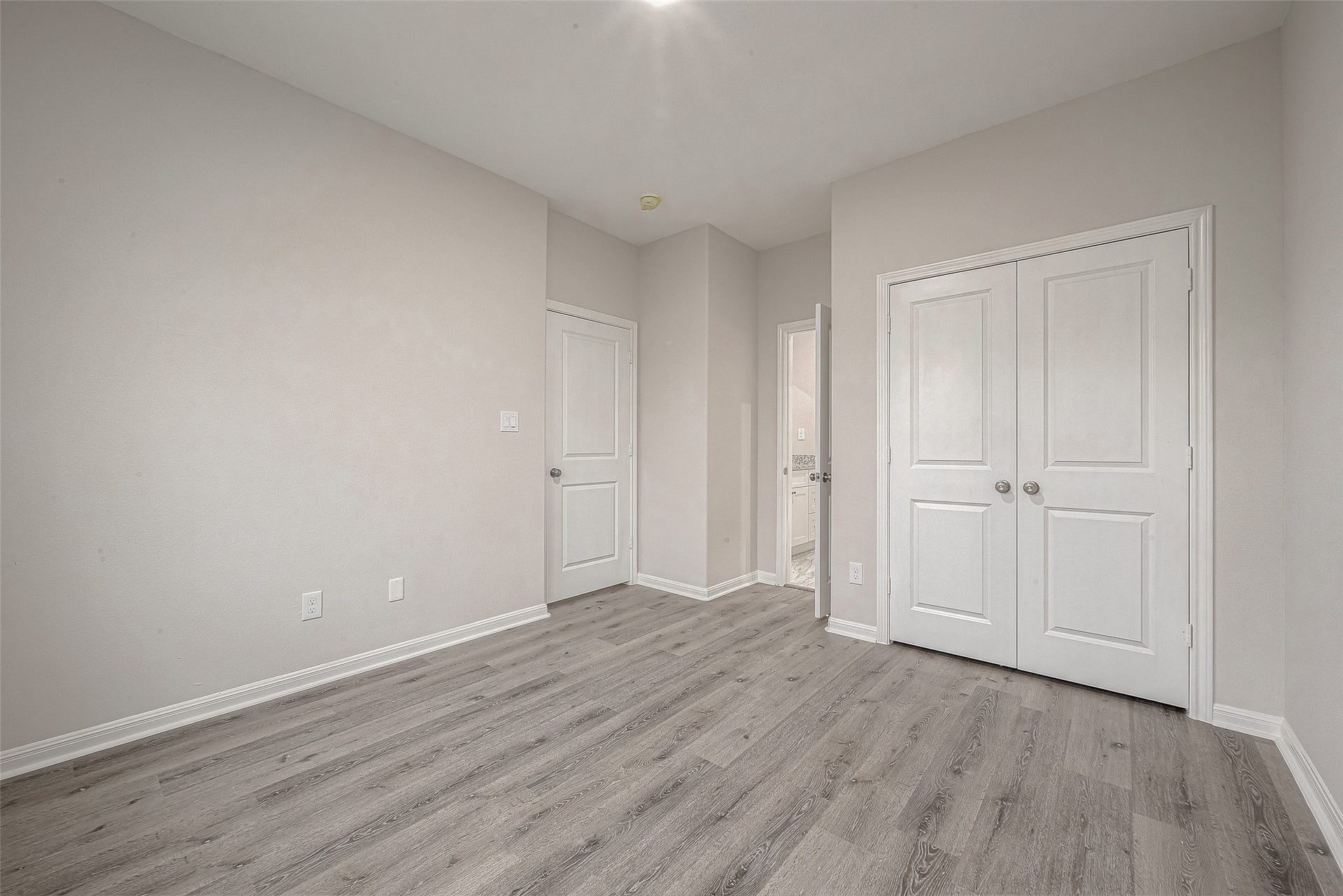 2528 S Texas Avenue Street, #B, Pearland, TX 77581 2528 S Texas Avenue Street, #B, Pearland, TX 77581