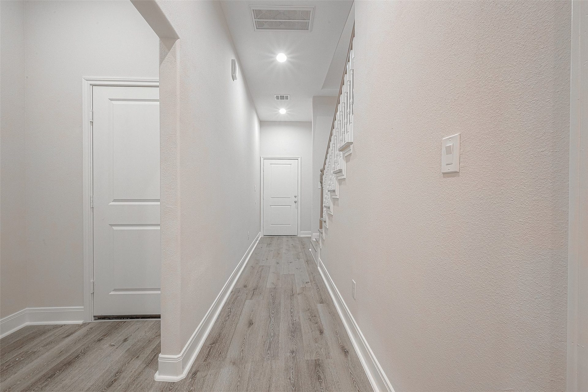 2528 S Texas Avenue Street, #B, Pearland, TX 77581 2528 S Texas Avenue Street, #B, Pearland, TX 77581