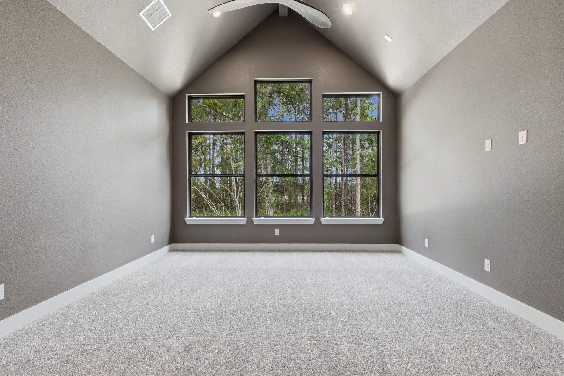 8104 High Meadow Ridge Court, Montgomery, TX 77316 Primary Bedroom