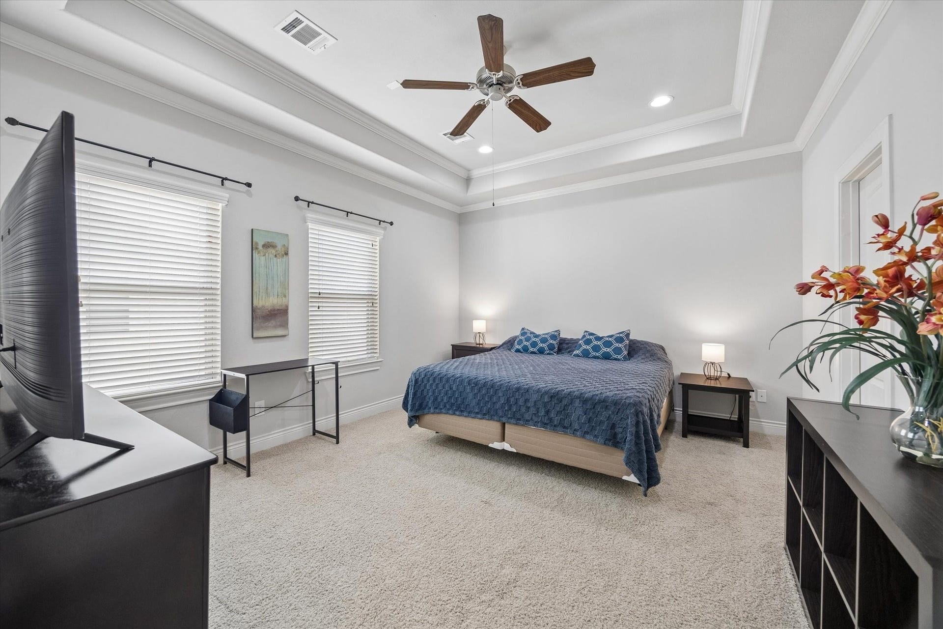 1618 Parker Street, Houston, TX 77007 Primary bedroom