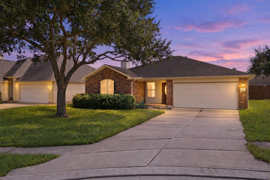 Property photo for 6911 River Road, Richmond, TX