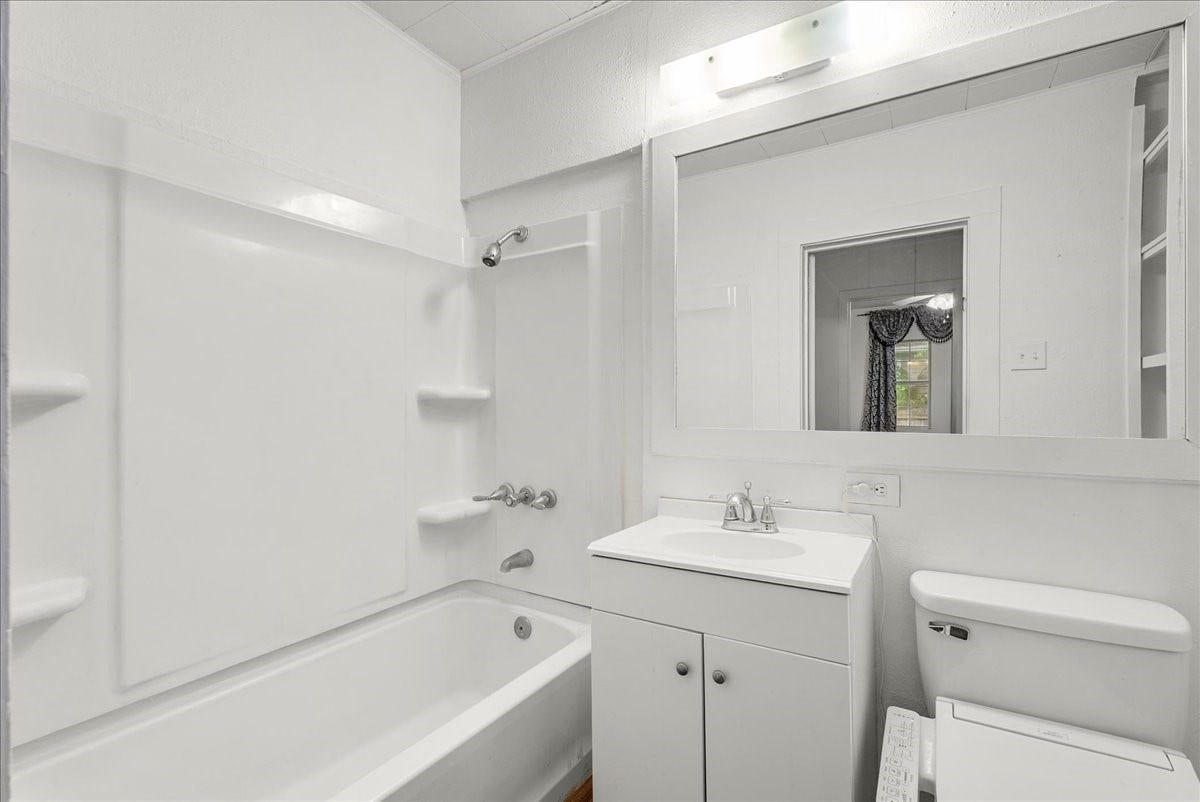 12101 23rd Street, Santa Fe, TX 77510 12101 23rd Street, Santa Fe, TX 77510