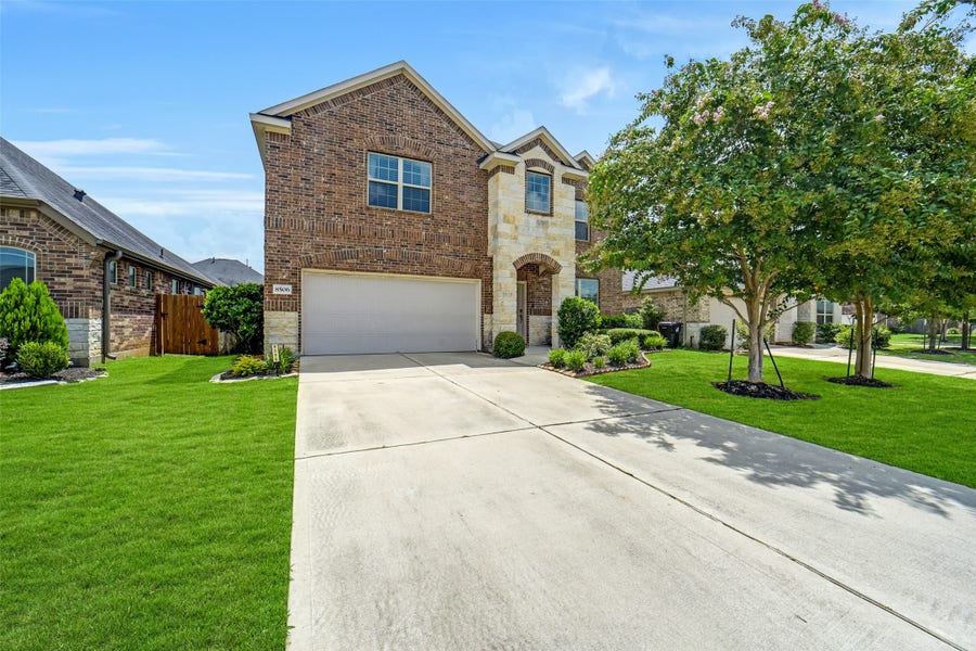 Property photo for 8506 Lagosta Lane, Rosenberg, TX