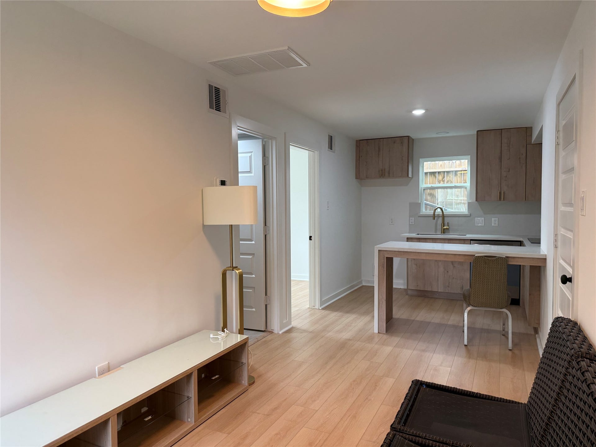 3617 Rosalie Street, #1, Houston, TX 77004 Living Area