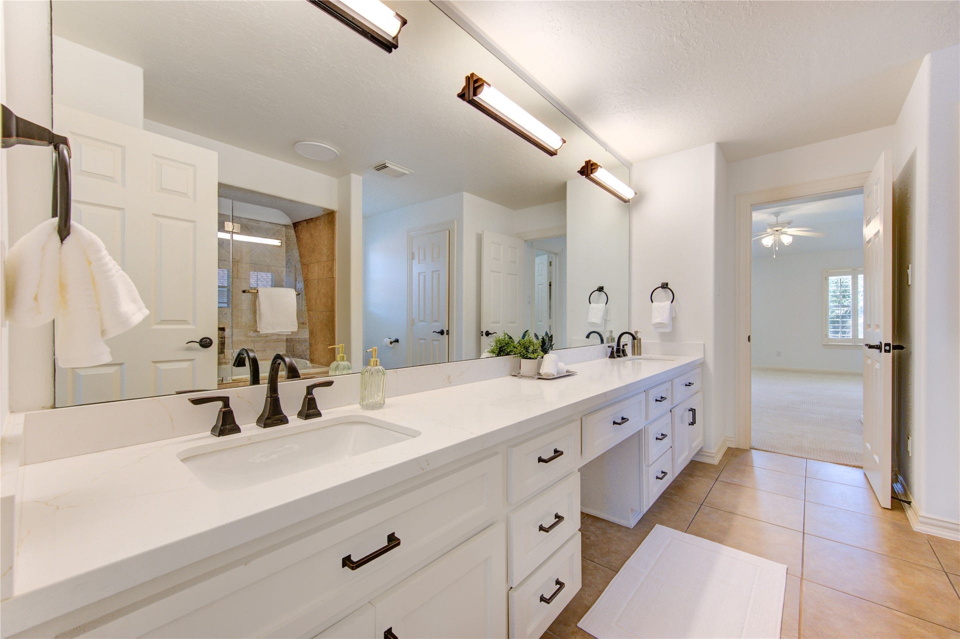 14114 Barnhart Boulevard, Houston, TX 77077 14114 Barnhart Boulevard, Houston, TX 77077
