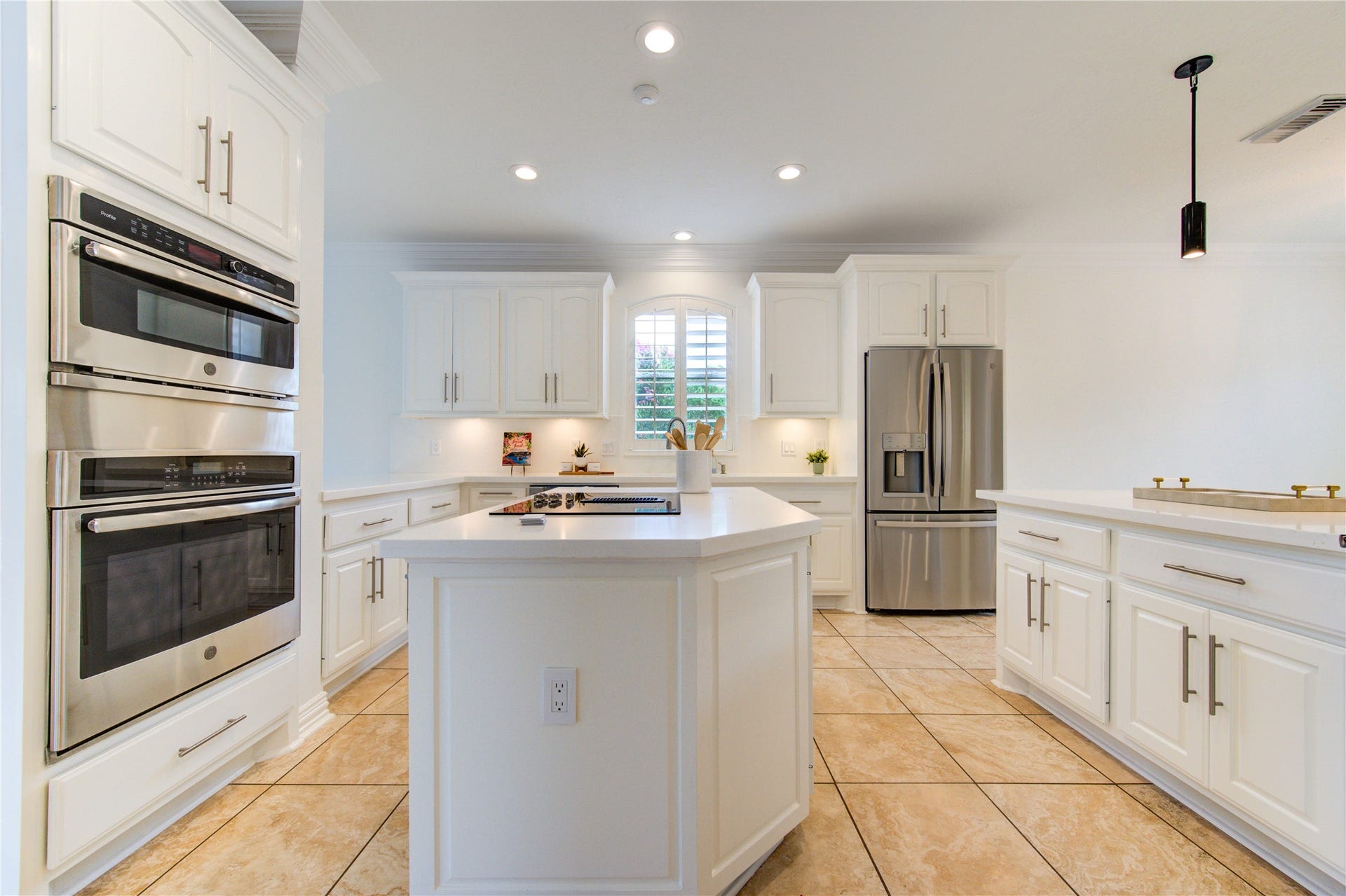 14114 Barnhart Boulevard, Houston, TX 77077 14114 Barnhart Boulevard, Houston, TX 77077