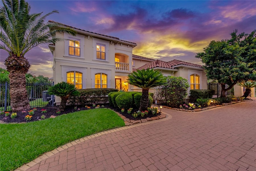 Property photo for 14114 Barnhart Boulevard, Houston, TX