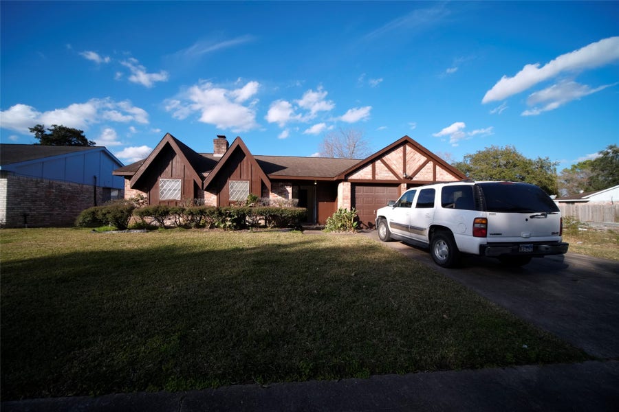 Property photo for 12510 Bexley Drive, Houston, TX