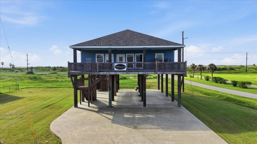 Property photo for 3303 Hidden Gold, Crystal Beach, TX
