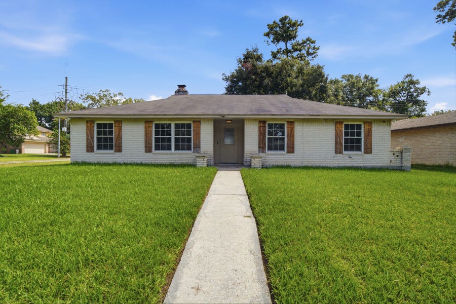 Property photo for 23526 Cimber Lane, Spring, TX