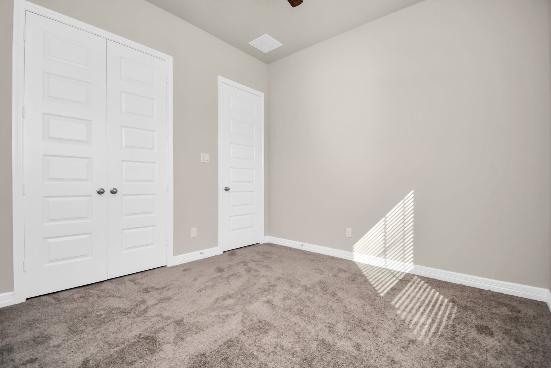 4710 Austin Landing, Fresno, TX 77545 4710 Austin Landing, Fresno, TX 77545