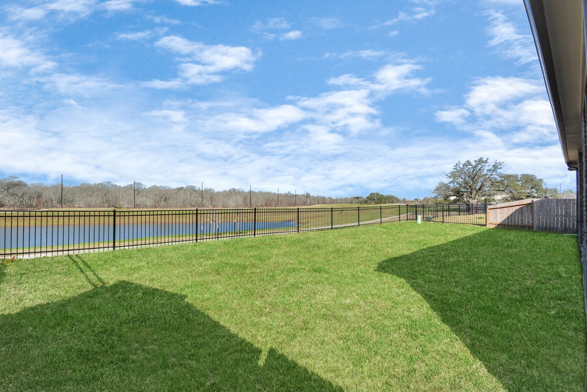 4710 Austin Landing, Fresno, TX 77545 4710 Austin Landing, Fresno, TX 77545