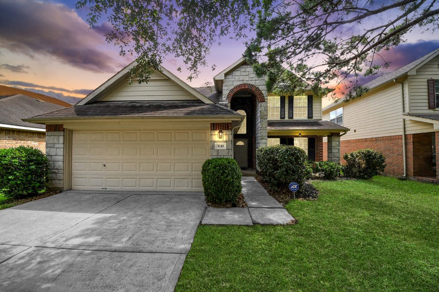 Property photo for 5110 Moss Garden Lane, Katy, TX