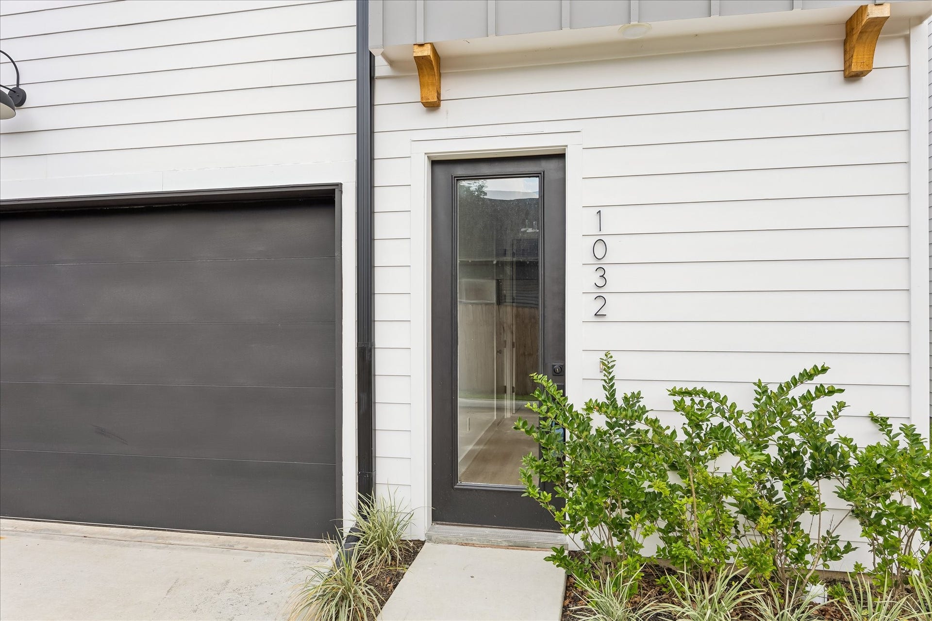Welcome to 1032 Marcolin Street, where thoughtfully curated, high-end finishes and exceptional craftsmanship await. Shall we step inside?