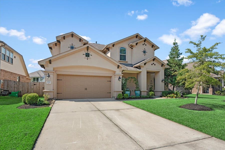Property photo for 2752 Sterling Heights Lane, Conroe, TX