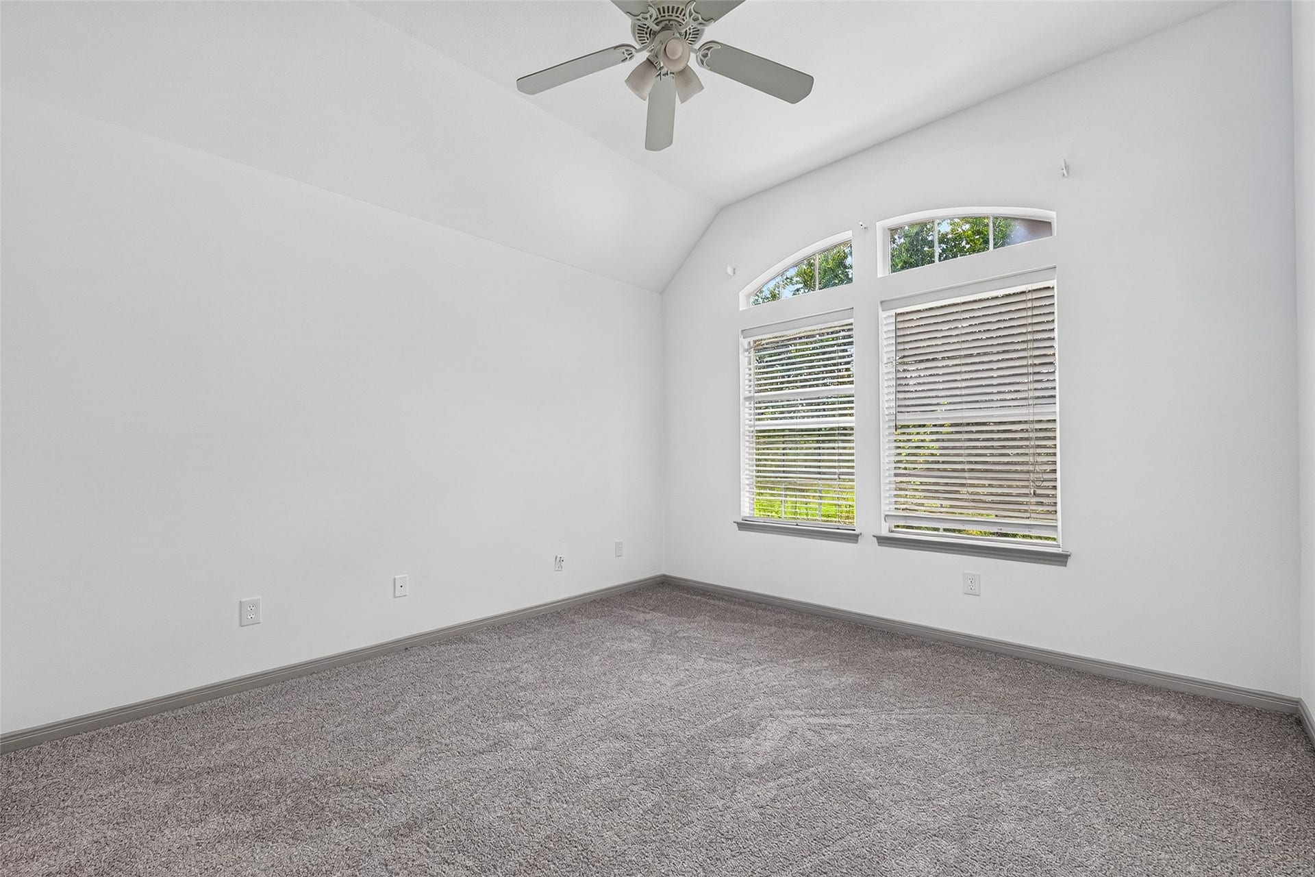 5535 Moss Meadow Court, Sugar Land, TX 77479 5535 Moss Meadow Court, Sugar Land, TX 77479