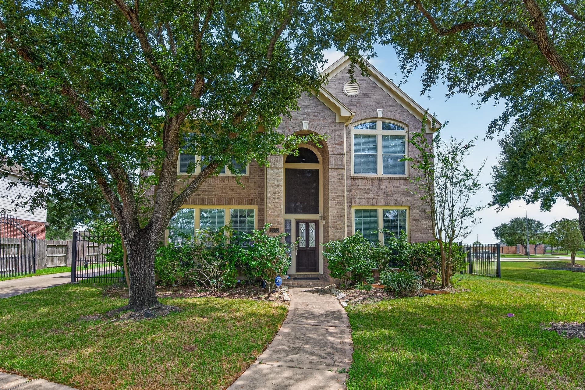 5535 Moss Meadow Court, Sugar Land, TX 77479 5535 Moss Meadow Court, Sugar Land, TX 77479
