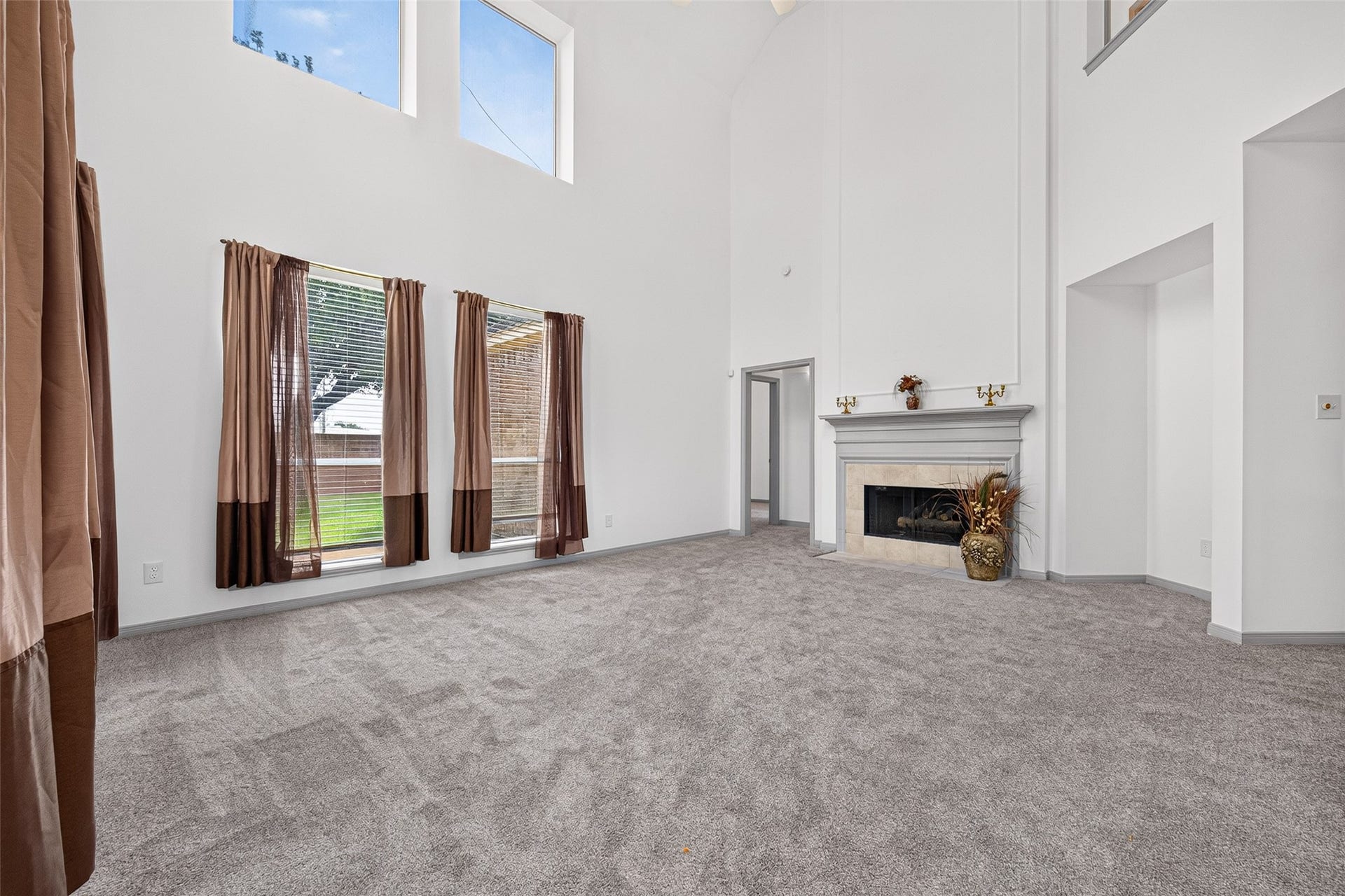 5535 Moss Meadow Court, Sugar Land, TX 77479 5535 Moss Meadow Court, Sugar Land, TX 77479