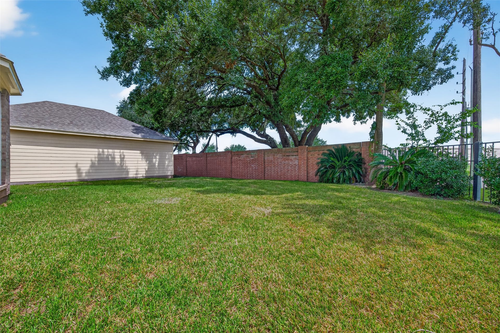 5535 Moss Meadow Court, Sugar Land, TX 77479 5535 Moss Meadow Court, Sugar Land, TX 77479