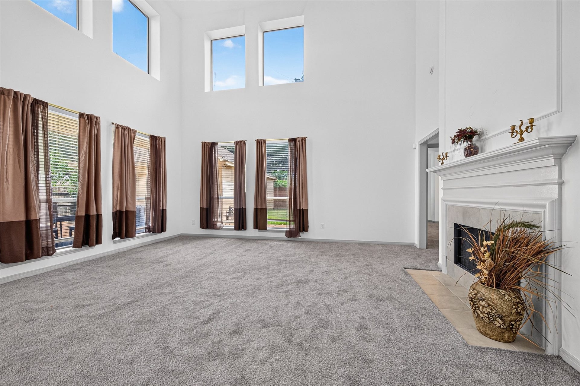 5535 Moss Meadow Court, Sugar Land, TX 77479 5535 Moss Meadow Court, Sugar Land, TX 77479