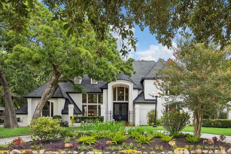 Property photo for 12402 Honeywood Trail, Houston, TX