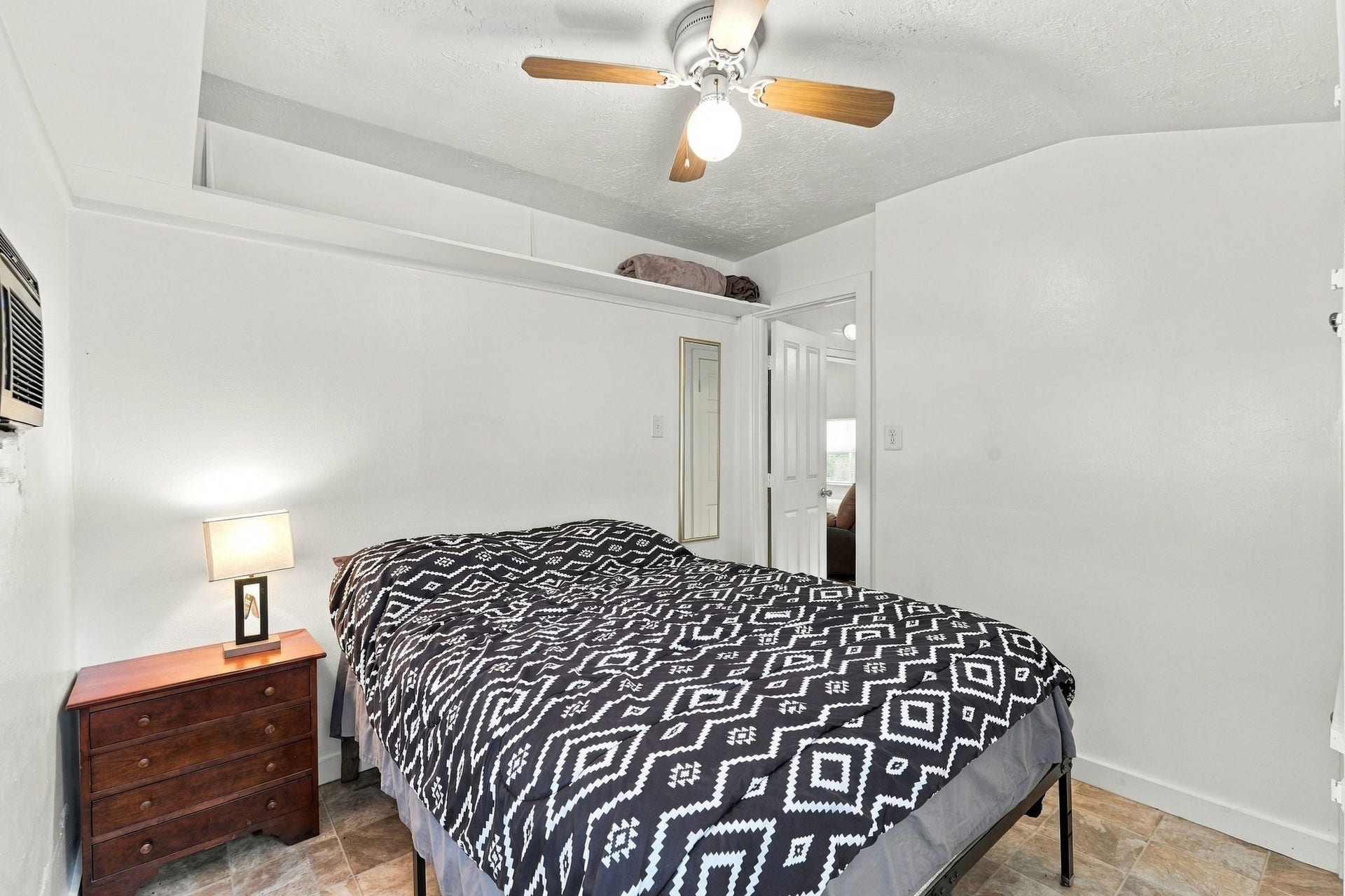 16443 Piper Lane, Montgomery, TX 77316 16443 Piper Lane, Montgomery, TX 77316