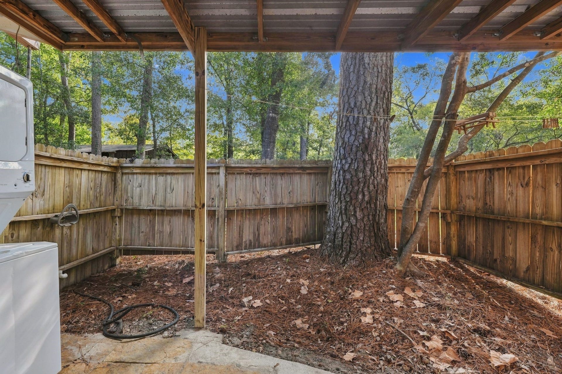 16443 Piper Lane, Montgomery, TX 77316 16443 Piper Lane, Montgomery, TX 77316
