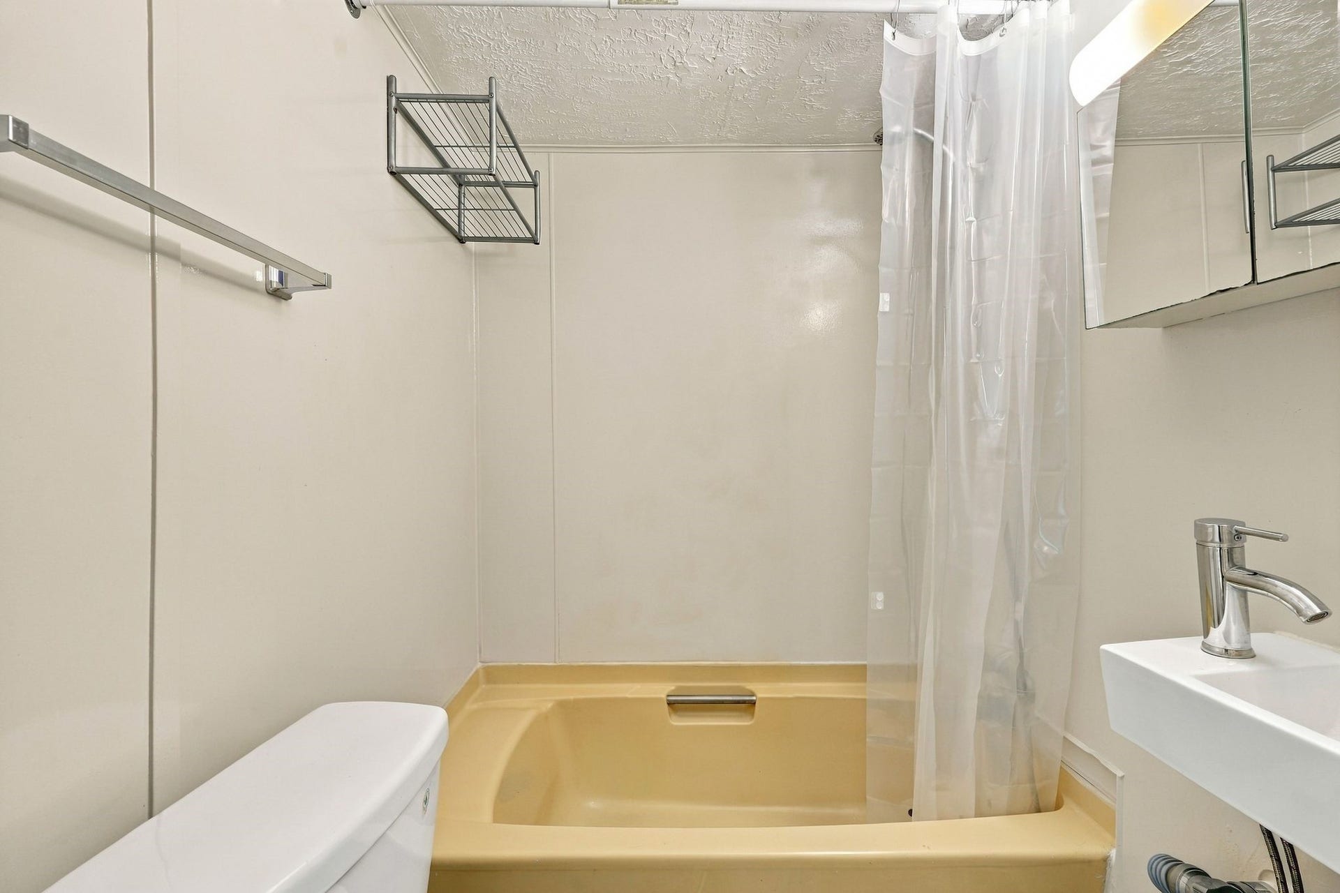 16443 Piper Lane, Montgomery, TX 77316 16443 Piper Lane, Montgomery, TX 77316