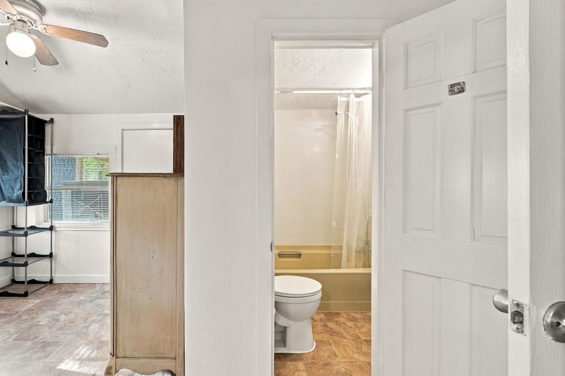 16443 Piper Lane, Montgomery, TX 77316 16443 Piper Lane, Montgomery, TX 77316