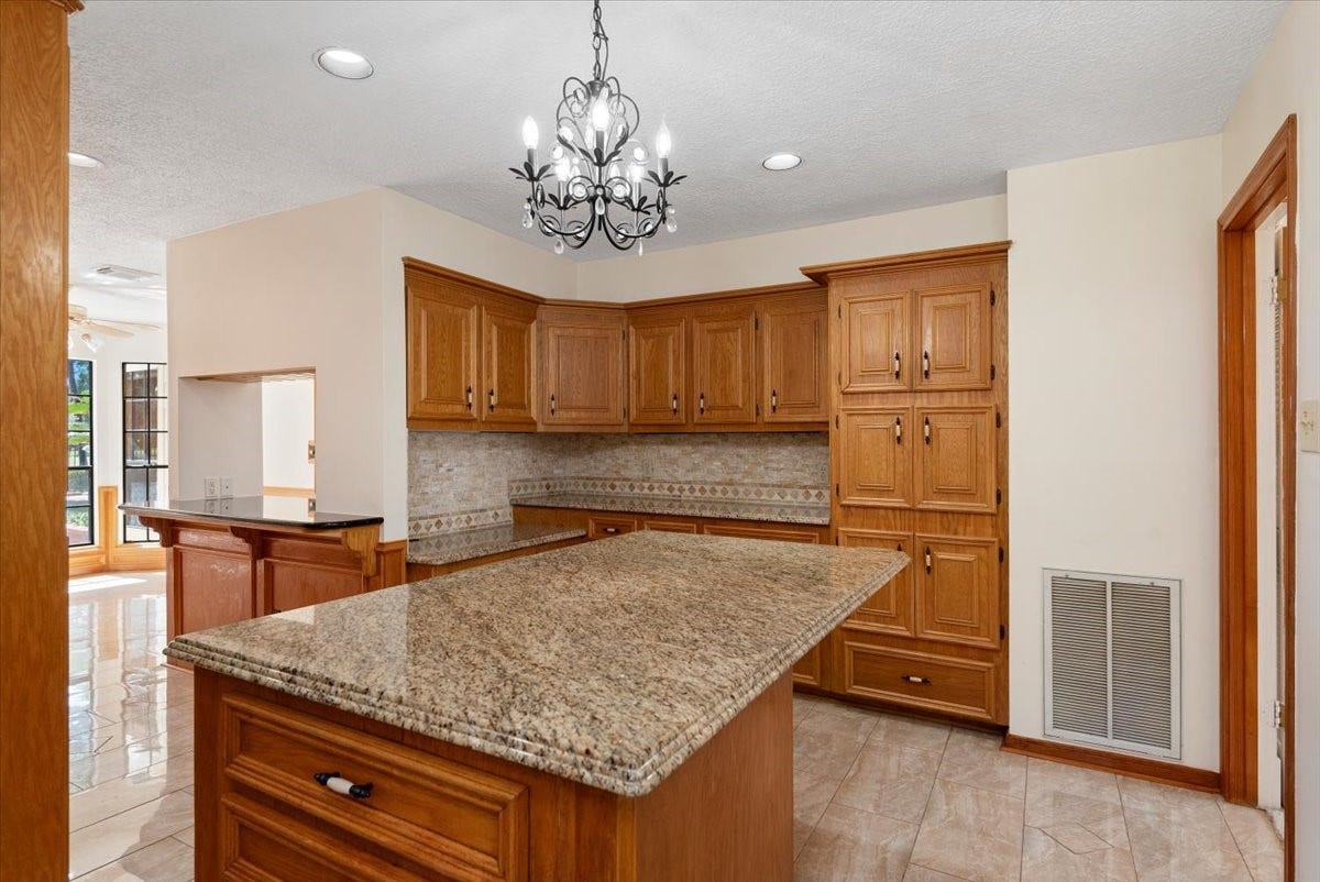 7514 Pinehurst Shadows Drive, Humble, TX 77346 7514 Pinehurst Shadows Drive, Humble, TX 77346
