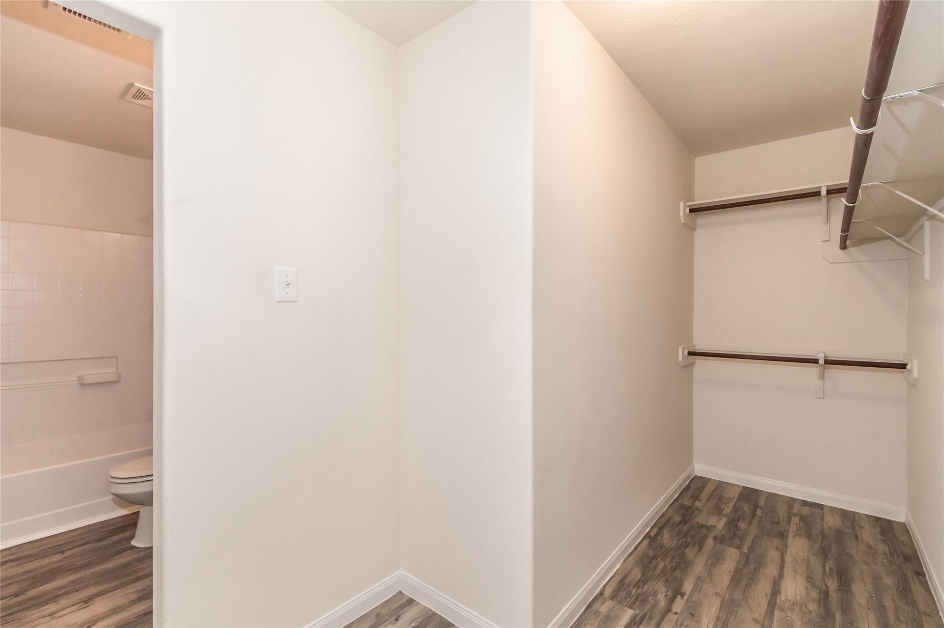 Photos may be representative of the floor plan and not the exact home. Finishes, layout, and features of the actual property for lease may vary.