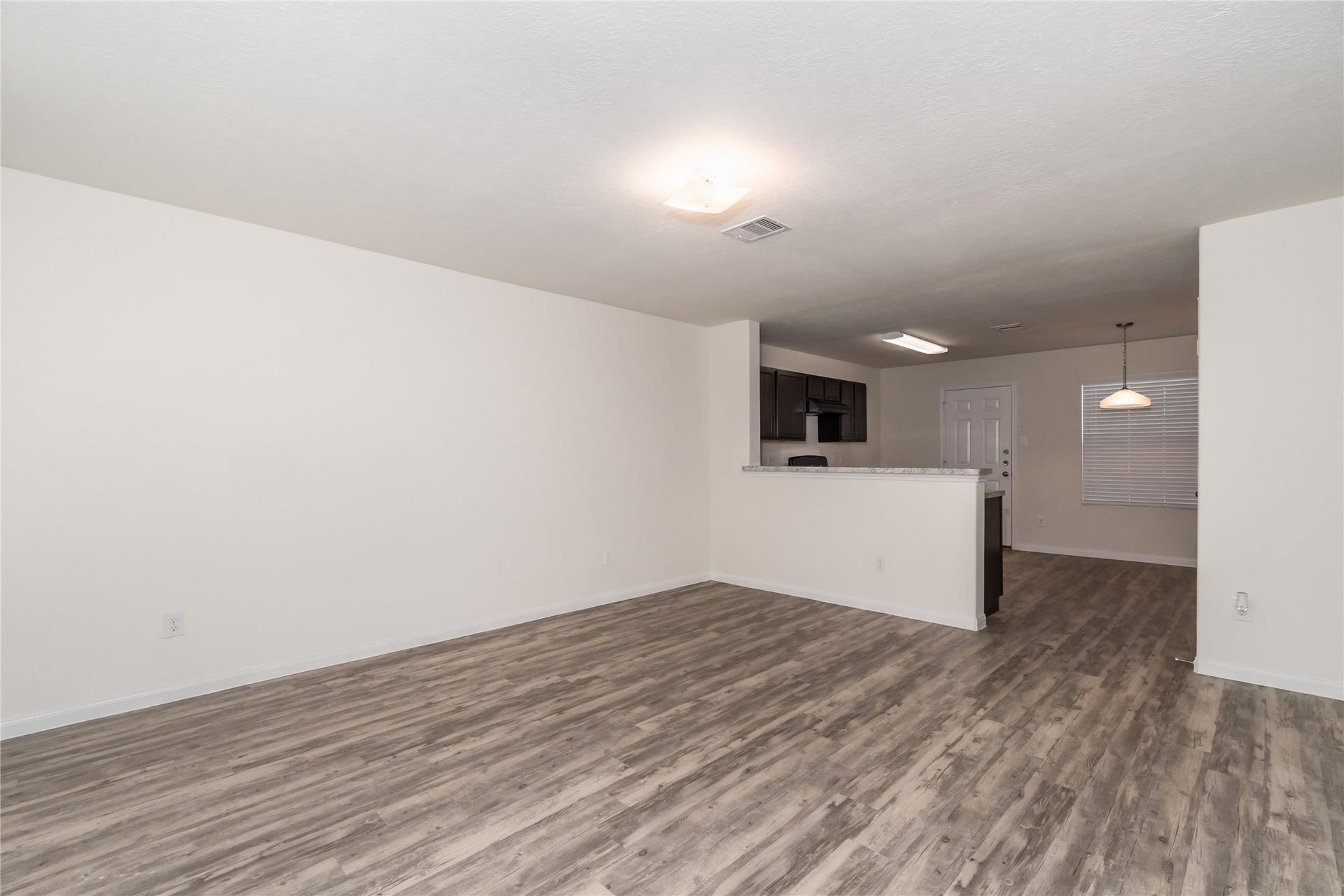 Photos may be representative of the floor plan and not the exact home. Finishes, layout, and features of the actual property for lease may vary.