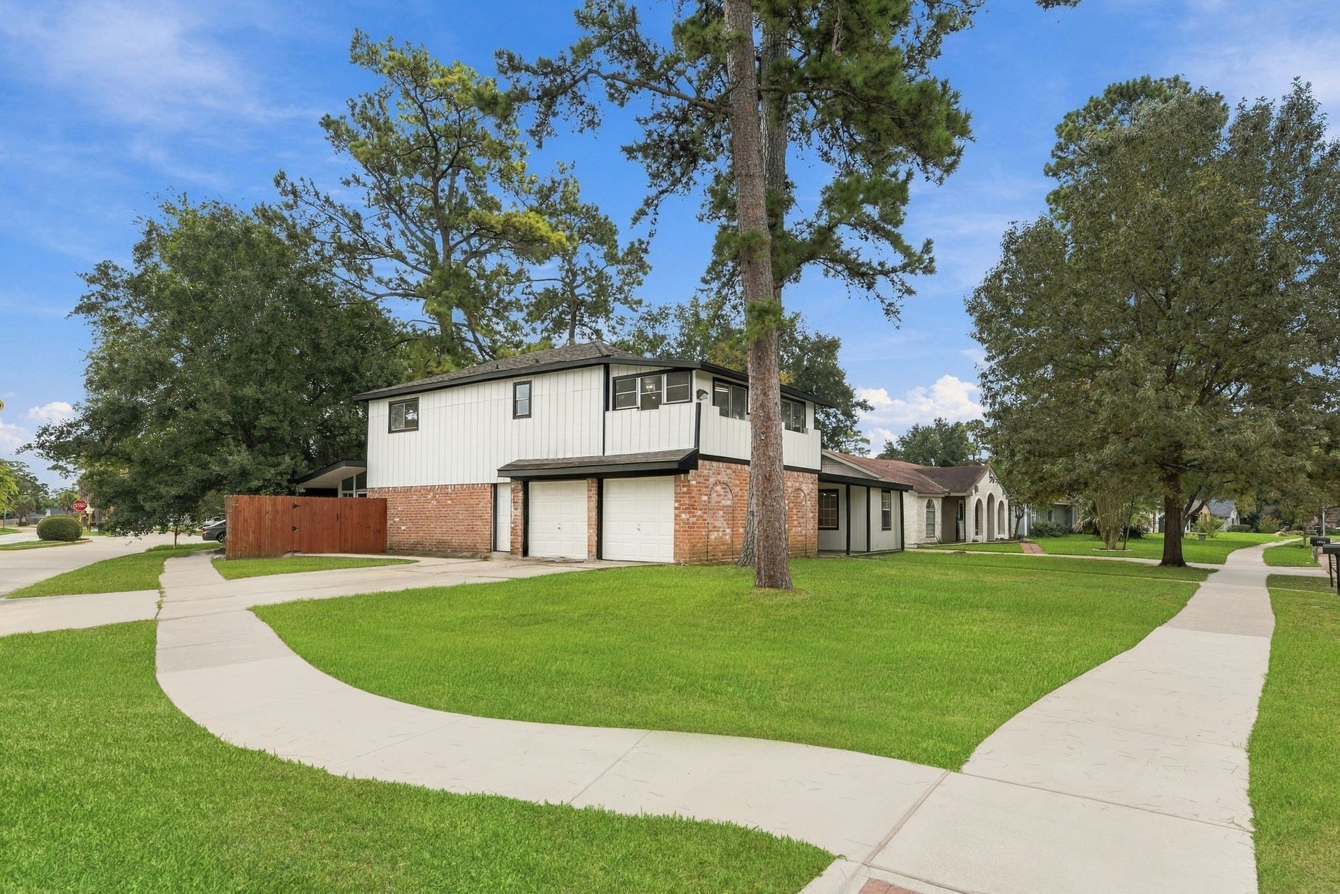 Large corner lot
