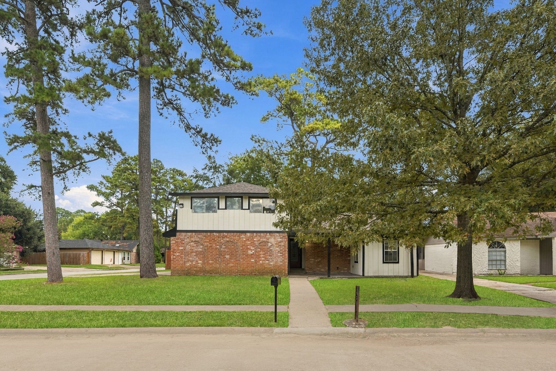 23126 Whispering Willow Drive, Spring, TX 77373