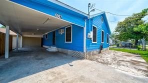 Property photo for 6907 Gainesville Street, Houston, TX
