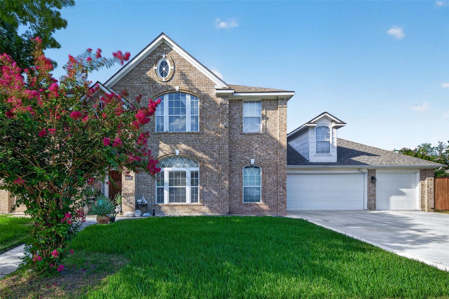 Property photo for 6822 Crystal Point Drive, Katy, TX