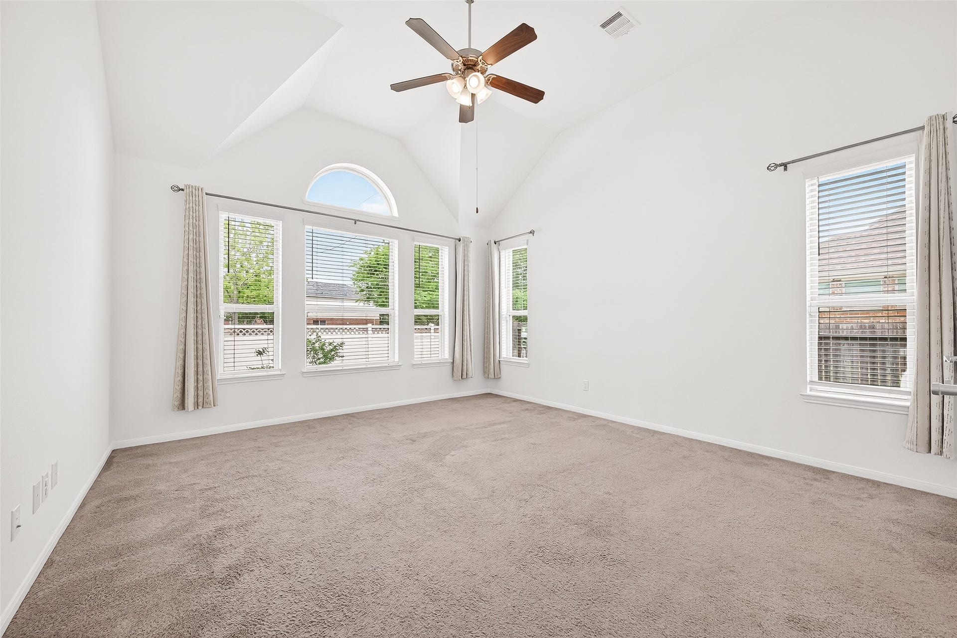 95 Rivercove Lane, Richmond, TX 77406 95 Rivercove Lane, Richmond, TX 77406