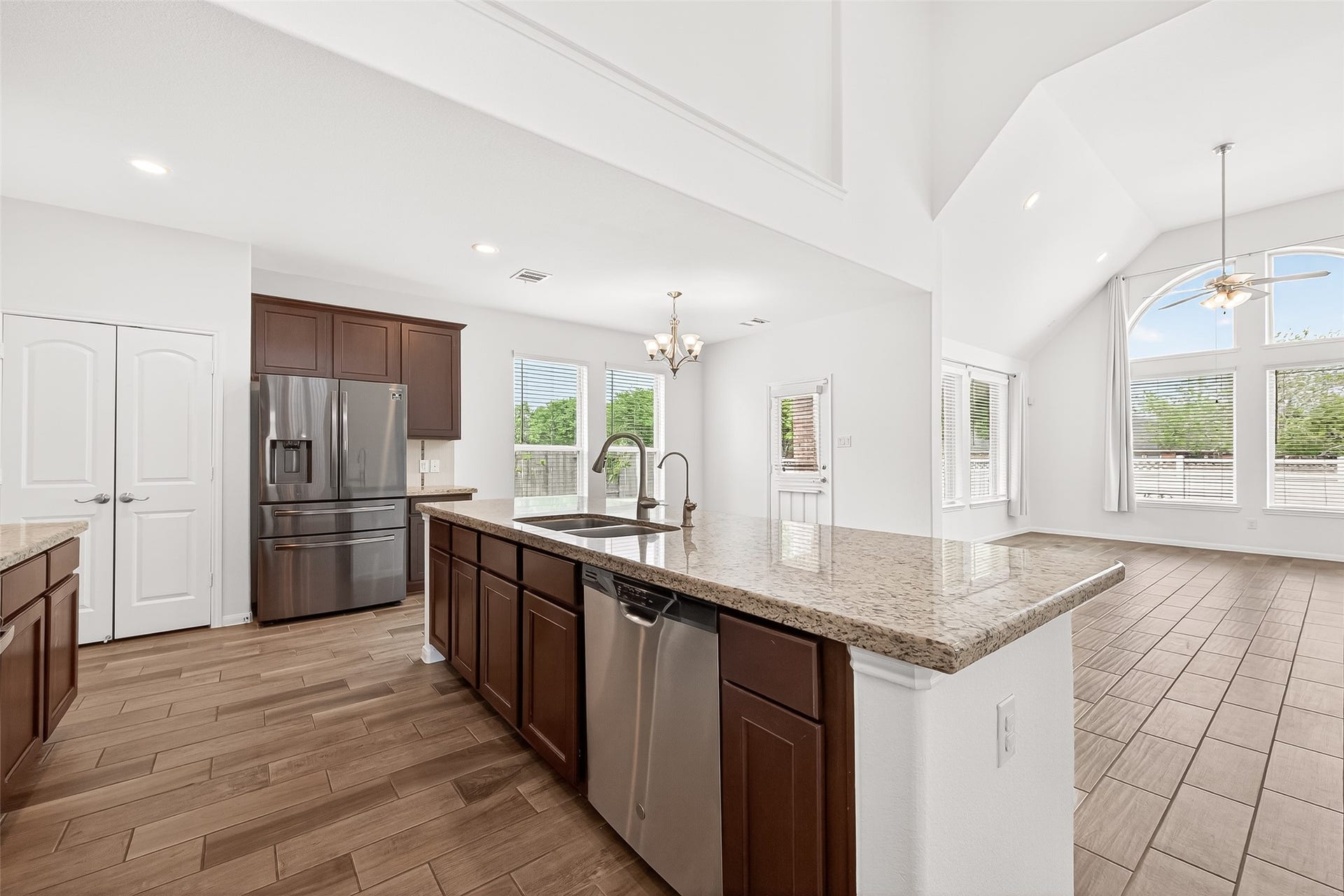 95 Rivercove Lane, Richmond, TX 77406 95 Rivercove Lane, Richmond, TX 77406