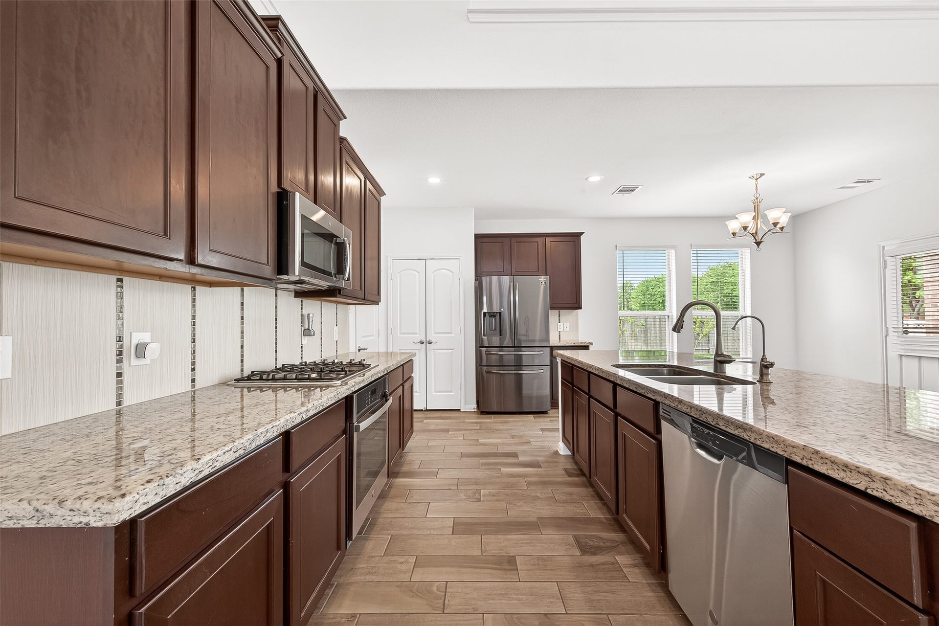 95 Rivercove Lane, Richmond, TX 77406 95 Rivercove Lane, Richmond, TX 77406