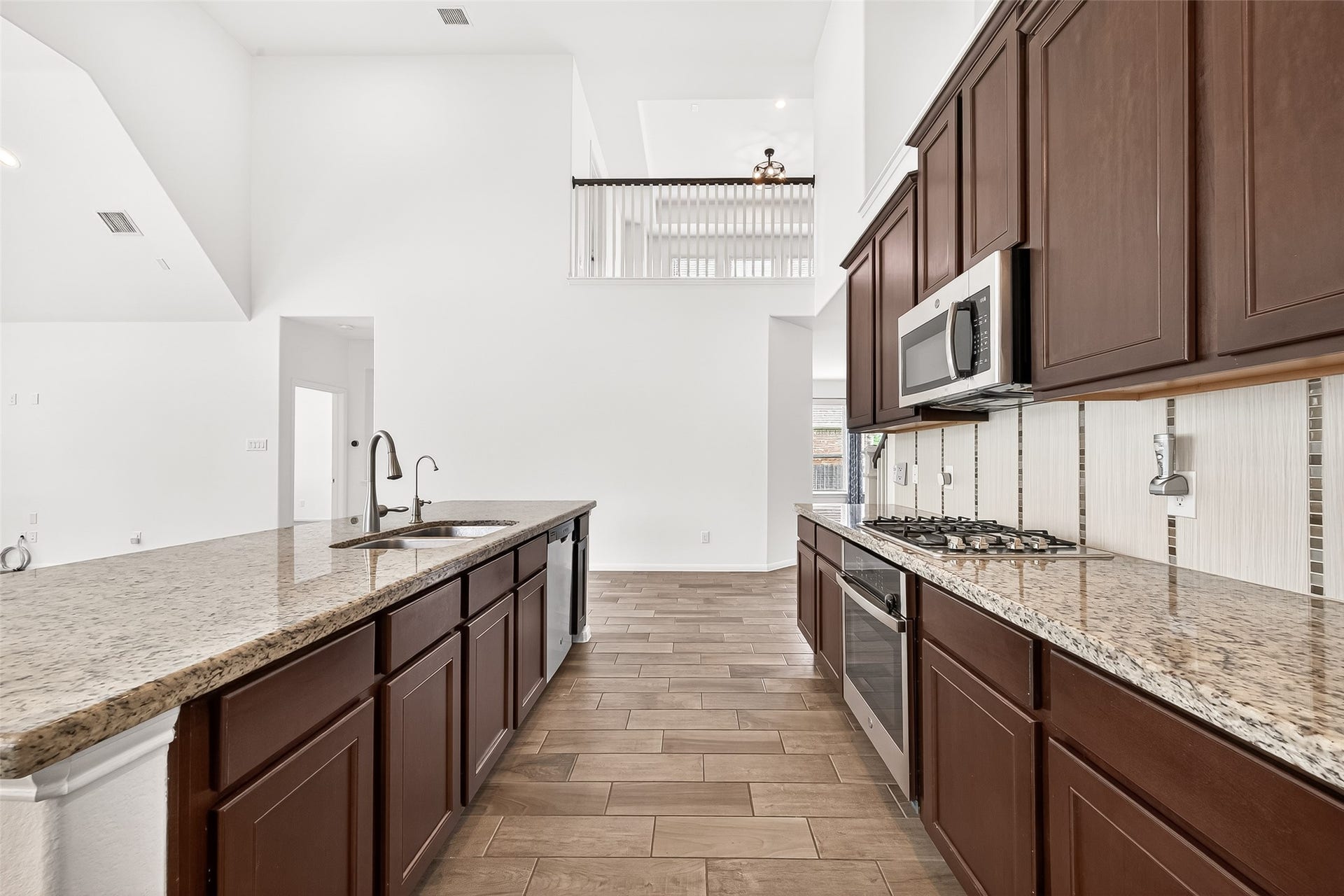 95 Rivercove Lane, Richmond, TX 77406 95 Rivercove Lane, Richmond, TX 77406